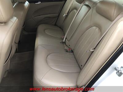 2006 Buick Lucerne CXL V8  *Clean V8 Sedan! - Photo 17 - Tucson, AZ 85705