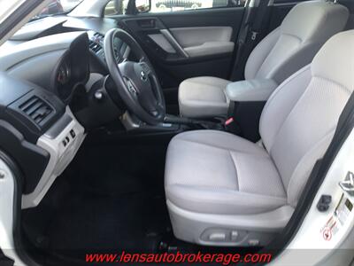2015 Subaru Forester 2.5i Premium  *Only 87k Miles! - Photo 11 - Tucson, AZ 85705