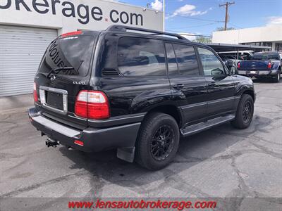 2005 Lexus LX 470  4x4 *COMING SOON! NEW ARRIVAL! - Photo 8 - Tucson, AZ 85705