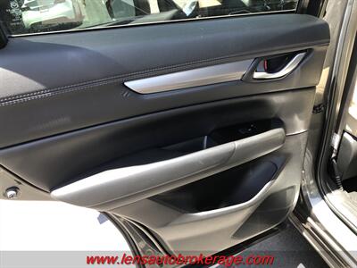 2017 Mazda CX-5 Touring   - Photo 16 - Tucson, AZ 85705