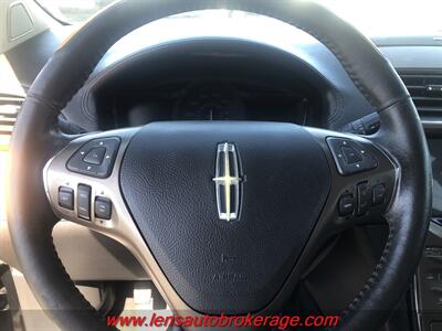 2014 Lincoln MKX  *Nice, Reliable Little Trade In! - Photo 11 - Tucson, AZ 85705