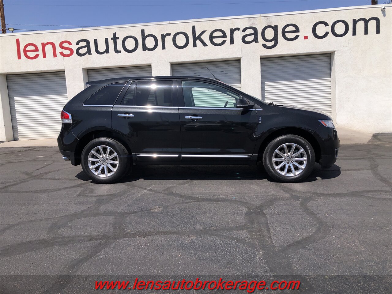2014 Lincoln MKX  *Nice, Reliable Little Trade In! - Photo 1 - Tucson, AZ 85705
