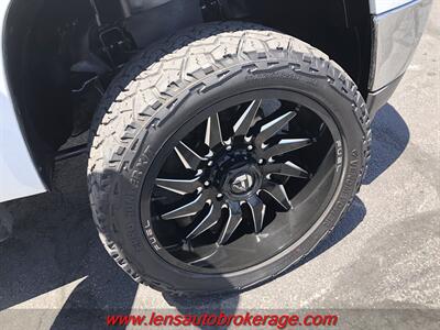 2012 GMC Sierra 2500 SLE   - Photo 24 - Tucson, AZ 85705