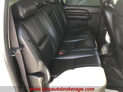 2012 GMC Sierra 2500 SLE   - Photo 19 - Tucson, AZ 85705