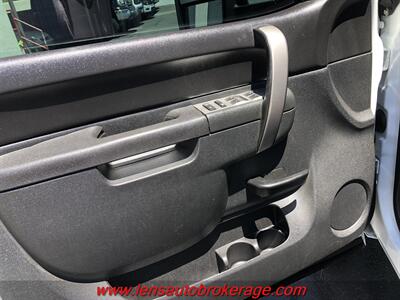 2012 GMC Sierra 2500 SLE   - Photo 9 - Tucson, AZ 85705
