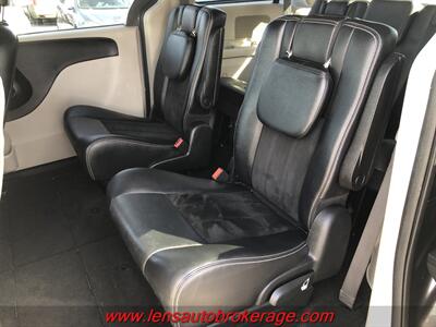 2018 Dodge Grand Caravan SXT  **COMING SOON!** - Photo 14 - Tucson, AZ 85705