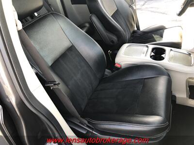 2018 Dodge Grand Caravan SXT  **COMING SOON!** - Photo 21 - Tucson, AZ 85705