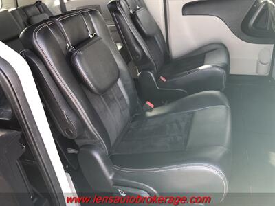 2018 Dodge Grand Caravan SXT  **COMING SOON!** - Photo 17 - Tucson, AZ 85705