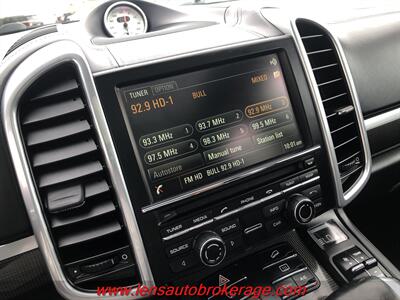 2016 Porsche Cayenne GTS  *Sweet Carfax 1 Owner GTS Porsche! - Photo 14 - Tucson, AZ 85705
