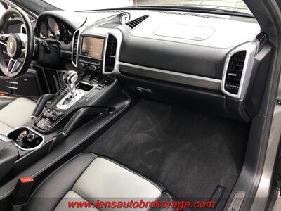 2016 Porsche Cayenne GTS  *Sweet Carfax 1 Owner GTS Porsche! - Photo 24 - Tucson, AZ 85705