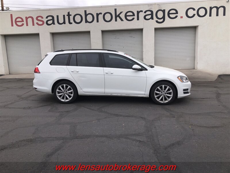 2017 Volkswagen Golf SportWagen TSI SE  *NEW ARRIVAL!