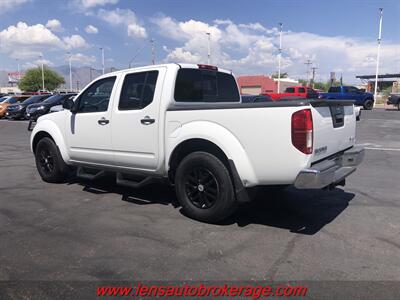 2016 Nissan Frontier SV  *Double Cab, v6 Four Wheel Drive! - Photo 6 - Tucson, AZ 85705