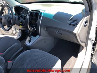 2009 Hyundai TUCSON SE   - Photo 22 - Tucson, AZ 85705