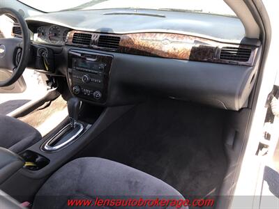 2016 Chevrolet Impala Limited LT Fleet  *89k Mile Sedan! - Photo 21 - Tucson, AZ 85705