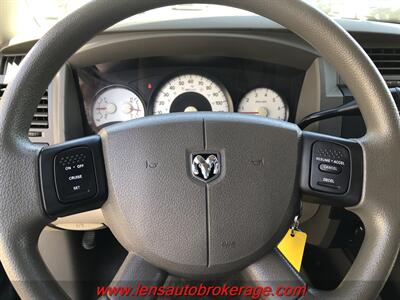 2011 RAM Dakota Big Horn  *Crew Cab, 4x4, v8 Powered! - Photo 12 - Tucson, AZ 85705