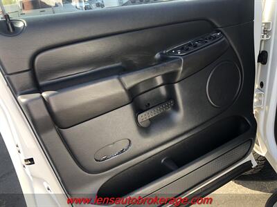 2004 Dodge Ram 2500 SLT  Low Mile Super Clean 5.9L Diesel 4x4! - Photo 9 - Tucson, AZ 85705
