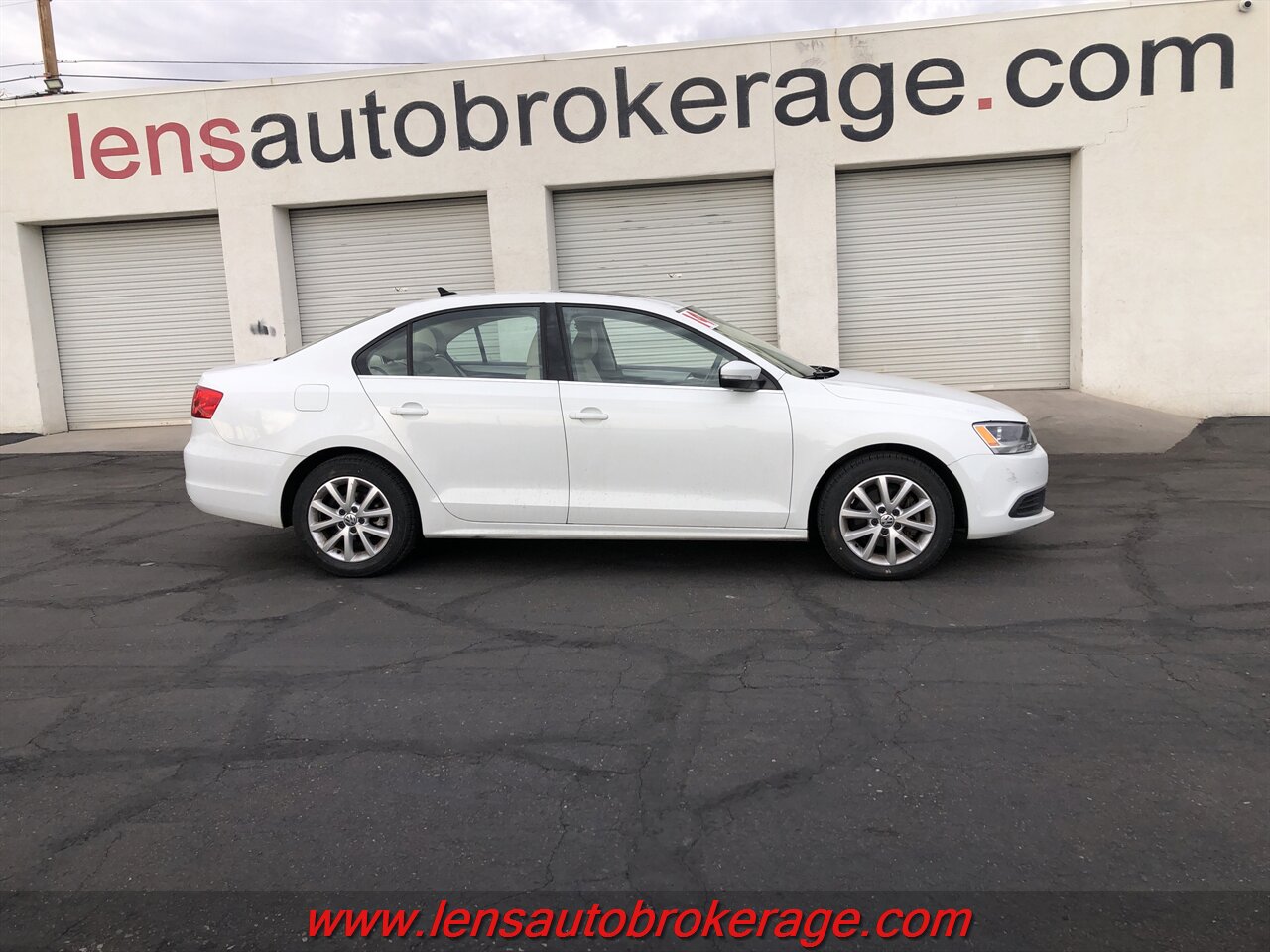 2014 Volkswagen Jetta SE PZEV  *New Arrival! - Photo 1 - Tucson, AZ 85705
