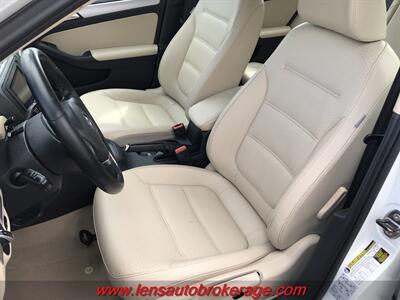 2014 Volkswagen Jetta SE PZEV  *Nice AZ White Sedan! - Photo 12 - Tucson, AZ 85705