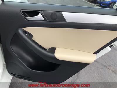 2014 Volkswagen Jetta SE PZEV  *Nice AZ White Sedan! - Photo 20 - Tucson, AZ 85705