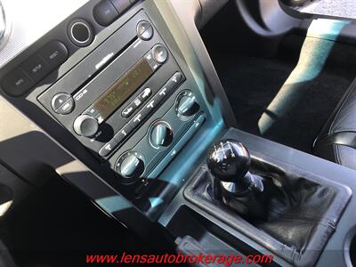 2007 Ford Mustang GT Premium  *Fun 5 Speed GT! - Photo 14 - Tucson, AZ 85705