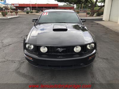 2007 Ford Mustang GT Premium  *Fun 5 Speed GT! - Photo 3 - Tucson, AZ 85705