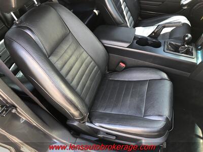 2007 Ford Mustang GT Premium  *Fun 5 Speed GT! - Photo 18 - Tucson, AZ 85705