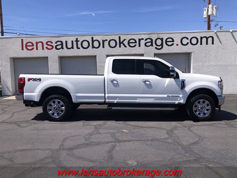 2022 Ford F-350 Lariat  *Super Nice Crew Cab Diesel 4x4!