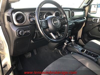 2020 Jeep Gladiator Sport S  *Bad A$$ Lifted On 37's! - Photo 10 - Tucson, AZ 85705