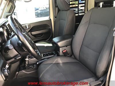 2020 Jeep Gladiator Sport S  *Bad A$$ Lifted On 37's! - Photo 12 - Tucson, AZ 85705