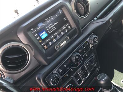 2020 Jeep Gladiator Sport S  *Bad A$$ Lifted On 37's! - Photo 14 - Tucson, AZ 85705