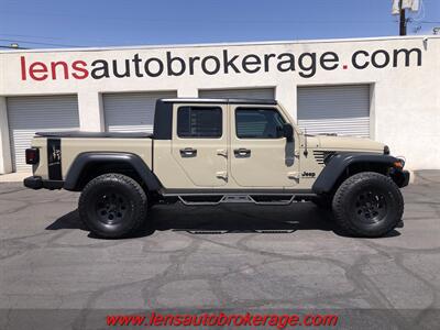 2020 Jeep Gladiator Sport S  *Bad A$$ Lifted On 37's! Truck