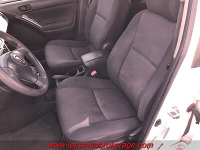 2006 Pontiac Vibe  *Trade In Special! - Photo 5 - Tucson, AZ 85705