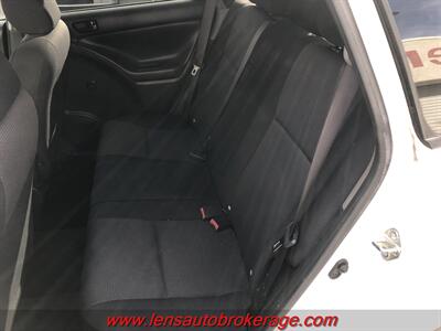 2006 Pontiac Vibe  *Trade In Special! - Photo 6 - Tucson, AZ 85705