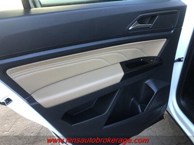 2021 Volkswagen Atlas Cross Sport SE  *Carfax 1 Owner! - Photo 16 - Tucson, AZ 85705