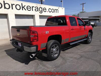 2012 Chevrolet Silverado 2500 LTZ  *Crew Cab Duramax 4x4! - Photo 8 - Tucson, AZ 85705