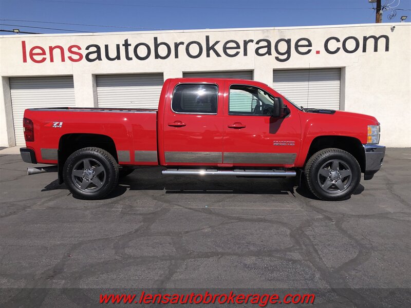 2012 Chevrolet Silverado 2500 LTZ  *Crew Cab Duramax 4x4!