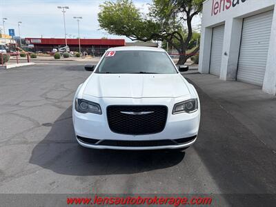 2019 Chrysler 300 Series Touring   - Photo 3 - Tucson, AZ 85705