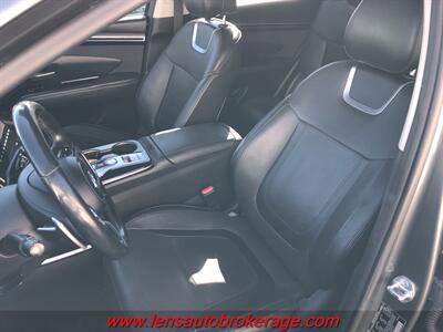 2022 Hyundai TUCSON Limited  *Great Driver! - Photo 12 - Tucson, AZ 85705