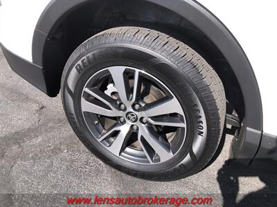 2017 Toyota RAV4 XLE  *Clean AWD XLE!! - Photo 25 - Tucson, AZ 85705