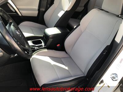 2017 Toyota RAV4 XLE  *Clean AWD XLE!! - Photo 12 - Tucson, AZ 85705