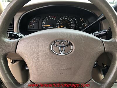 2004 Toyota Tundra SR5  *Nice Crew Cab V8 Tundra! - Photo 12 - Tucson, AZ 85705