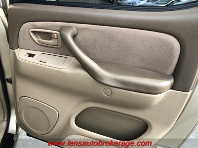 2004 Toyota Tundra SR5  *Nice Crew Cab V8 Tundra! - Photo 16 - Tucson, AZ 85705