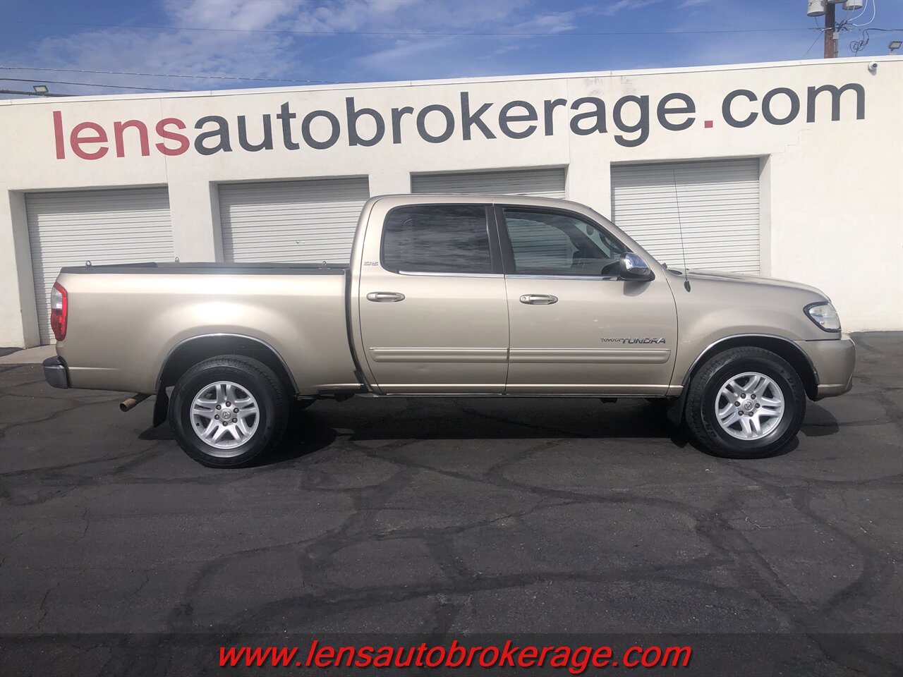 2004 Toyota Tundra SR5  *Nice Crew Cab V8 Tundra! - Photo 1 - Tucson, AZ 85705
