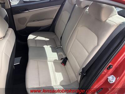 2017 Hyundai ELANTRA SE   - Photo 17 - Tucson, AZ 85705
