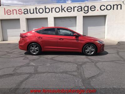 2017 Hyundai ELANTRA SE  **48k Mile Carfax 1 Owner!** Sedan