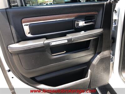 2018 RAM 2500 Laramie  Diesel Crew 4x4! **CARFAX 1 OWNER** - Photo 17 - Tucson, AZ 85705