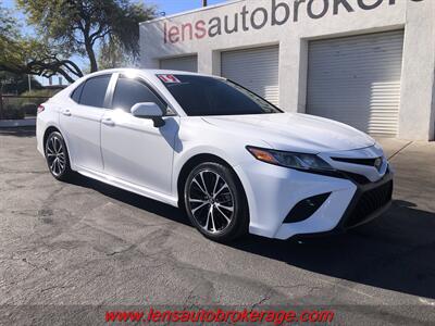 2019 Toyota Camry SE  *Super Sporty SE! - Photo 2 - Tucson, AZ 85705