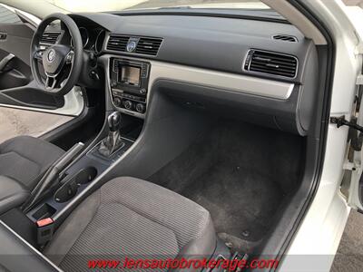 2016 Volkswagen Passat 1.8T S   - Photo 21 - Tucson, AZ 85705