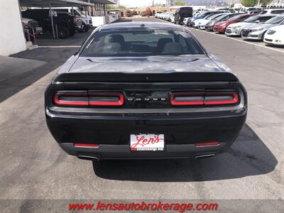 2016 Dodge Challenger SXT   - Photo 6 - Tucson, AZ 85705