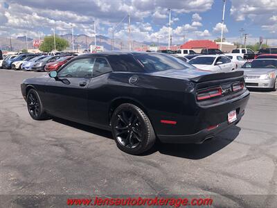 2016 Dodge Challenger SXT   - Photo 5 - Tucson, AZ 85705